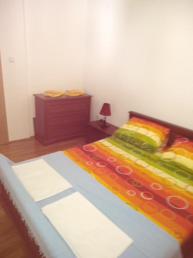 Apartman Ozi Петровац Экстерьер фото