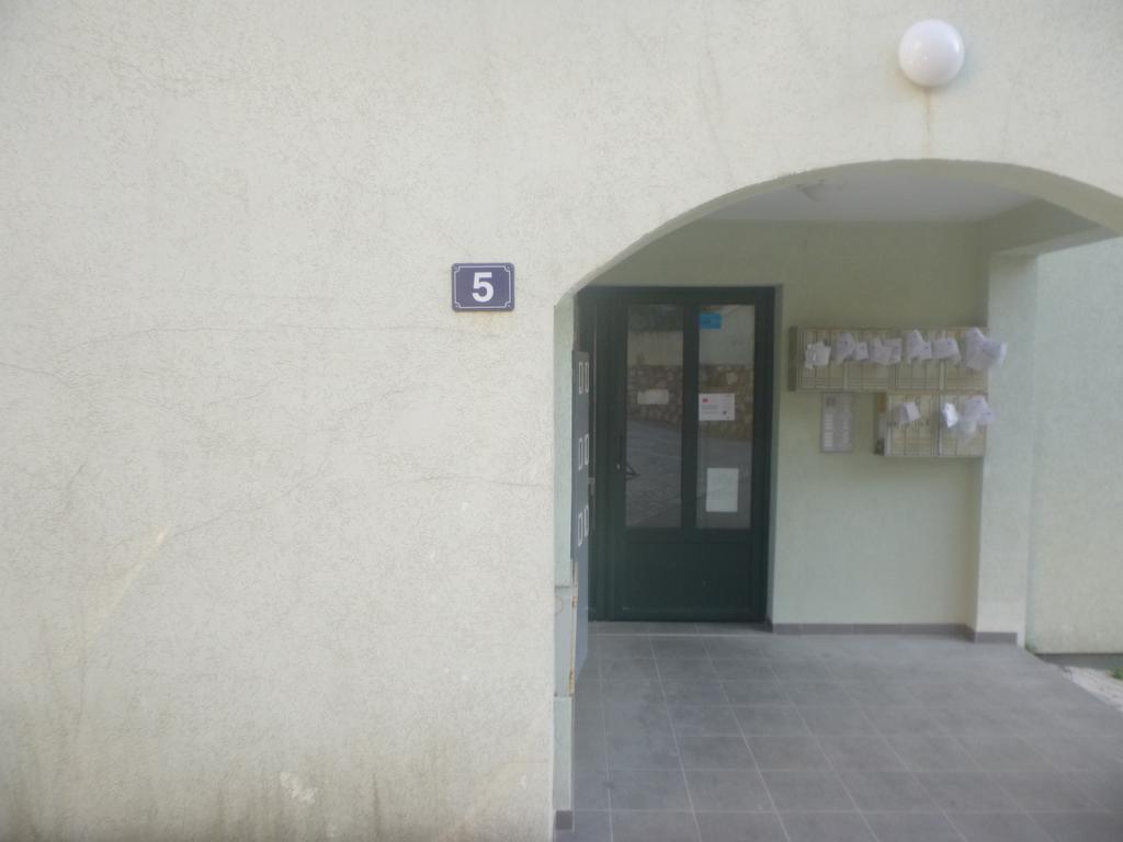 Apartman Ozi Петровац Экстерьер фото